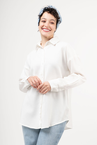 شومیز سیلک زنانه ملورین پایین هلال بدون جیب گرم 2 قد 65 سفید - 0006505